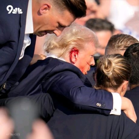 USA : Donald Trump blessé à l’oreille par balle lors d’un meeting