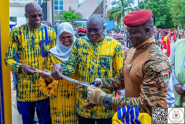 Banque postale du Burkina Faso : faire de l’inclusion financière un crédo